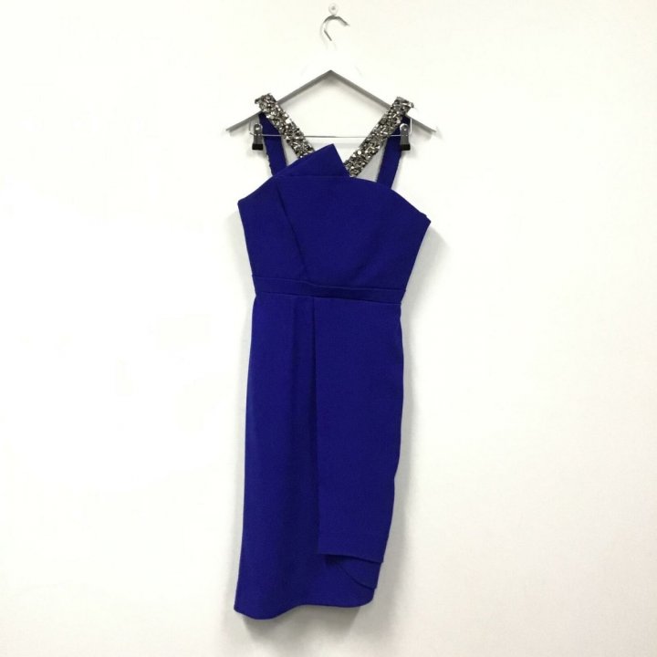 Uploads/bluedress1.jpg